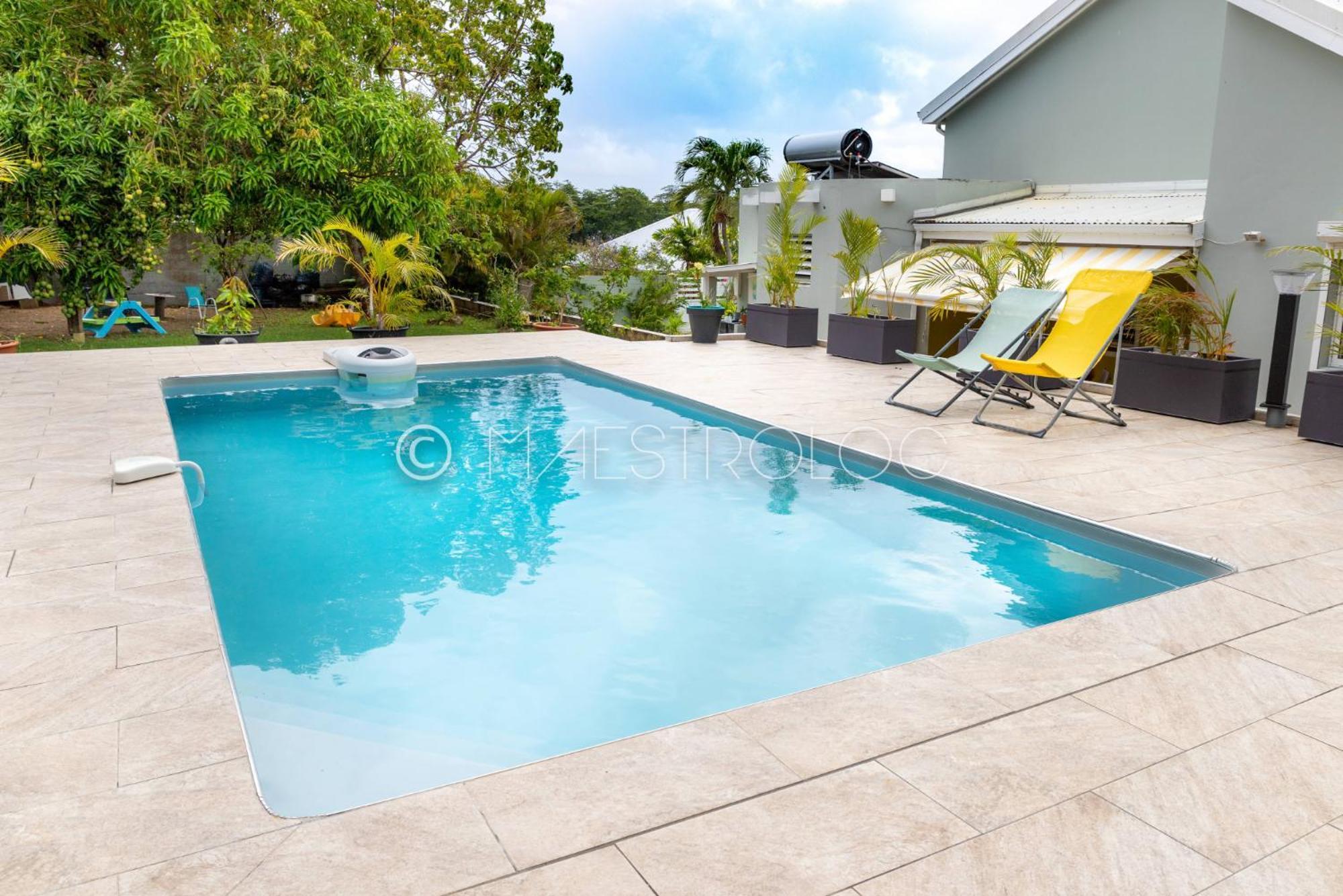 Villa L'Artist en bord de mer avec piscine privée Sainte-Rose Exterior foto